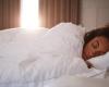 Dormir, les 10 règles pour bien dormir : du dîner léger aux bains chauds (à éviter)