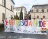 “TusciaPride, nous demandons au maire Frontini de défiler avec nous au son de Raffaella Carrà”