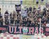 Les supporters obligent les joueurs de Crotone à enlever leur maillot, le bureau du procureur de la FIGC enquête | Calabre7