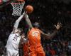 Basket-ball masculin Syracuse Orange : l’ancien centre Mounir Hima est transféré à Howard