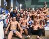 Célébration du salut pour Nuoto Catania, ils battent Vis Nova et restent en Serie A1