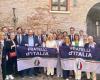 Le Palazzo della Racchetta devient bleu : Fratelli d’Italia présente les candidats