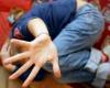 Abus sexuel sur un adolescent de 12 ans dans la région de Modène, deux garçons accusés