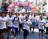 Hier, pour “Corri Catania 2024”, la “rivière blanche” de la course et de la marche a envahi joyeusement la ville