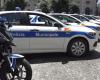 Naples, échappe à l’assignation à résidence et a un accident dans la Via Caracciolo : un homme de 21 ans arrêté