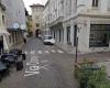 Udine. Un jeune de 20 ans a été agressé et dévalisé en centre-ville – PrimaUdine