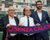 Cosenza, Ursino: «Je suis fou des entraîneurs, attends-toi à tout». Delvecchio: «Regardons les jeunes à l’étranger»