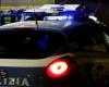 Rome, grave accident de la route entre deux motos et une voiture : un garçon de 26 ans décède