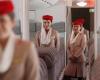 Emirates recherche 5 000 agents de bord dans le monde. Salaire de 2 500 euros net par mois, 30 jours de vacances et voyages hyper réduits