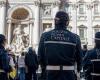 Rome, tente de monter les chevaux d’ornement de la fontaine de Trevi : un homme de 27 ans condamné à une amende