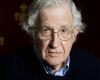 La mort de Noam Chomsky : enquête sur le rôle des médias dans les démocraties occidentales