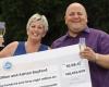 Un couple gagne 148 millions de livres sterling et coupe les liens avec sa famille