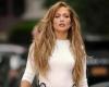 Jennifer Lopez en vacances en Italie sans Ben Affleck, est-ce une crise ? La pop star photographiée dans un hôtel de luxe à Positano