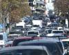 Trop de voitures dans les villes, de plus en plus embouteillées. À Messine, la distance moyenne diminue.