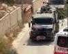 Une vidéo immortalise un Palestinien blessé et attaché au capot d’un véhicule blindé, Tsahal : “Action contraire aux ordres”